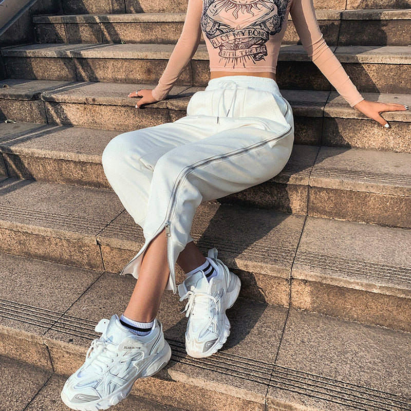 Women`s loose &amp; comfortable track pants