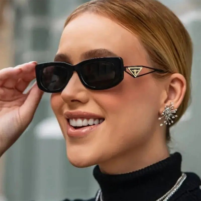 Modern Fashionable Sunglasses - Woman`s Clothing