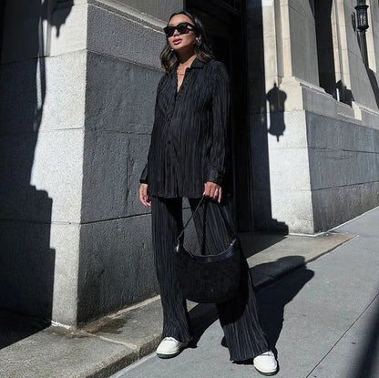Two Piece Long Sleeve SuitTwo Piece Long Sleeve