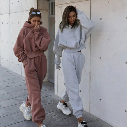 Women Warm Hoodie and Pants SetWomen Warm Hoodieloungewear