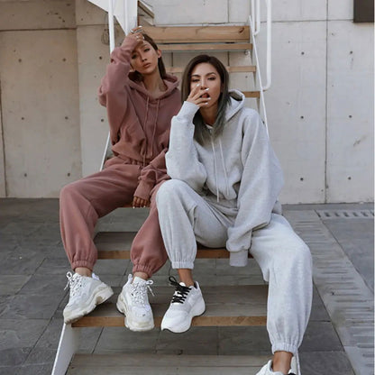Women Warm Hoodie and Pants SetWomen Warm Hoodieloungewear