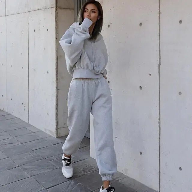 Women Warm Hoodie and Pants Set - Woman`s Clothing